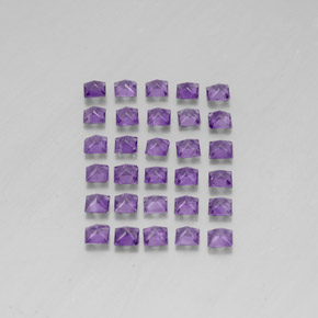 3.64カラットの天然ミディアムピンクバイオレットアメジスト（3×3 mm・四角）