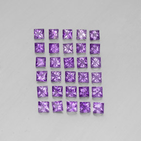 カラットの天然バイオレットアメジスト（3.2×3.1 mm・四角）