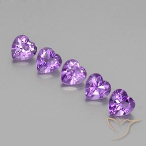 Shop natural 3.52ct 鮮やかなバイオレット アメジスト gems, 心臓, from ブラジル at GemSelect. In stock, global shipping!