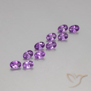 Shop natural 4.07ct ピンクがかったバイオレット アメジスト gems, 楕円形, from ブラジル at GemSelect. In stock, global shipping!