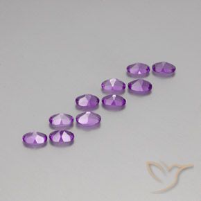 Shop natural 4.09ct ミディアムパープルがかったバイオレット アメジスト gems, 楕円形, from ブラジル at GemSelect. In stock, global shipping!