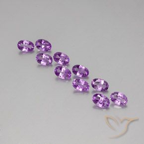 Shop natural 4.00ct パープルがかったバイオレット アメジスト gems, 楕円形, from ブラジル at GemSelect. In stock, global shipping!