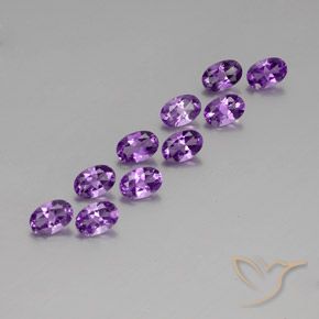 Shop natural 4.01ct ミディアムパープルがかったバイオレット アメジスト gems, 楕円形, from ブラジル at GemSelect. In stock, global shipping!