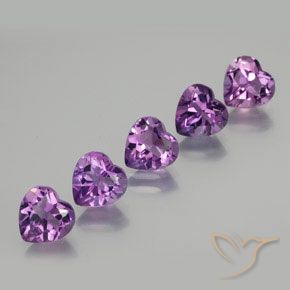 Shop natural 3.64ct ミディアムバイオレット アメジスト gems, 心臓, from ブラジル at GemSelect. In stock, global shipping!