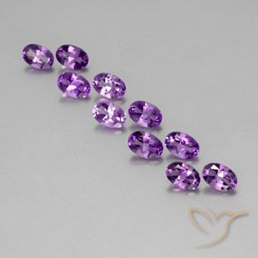 Shop natural 4.01ct ミディアムダークパープルがかったバイオレット アメジスト gems, 楕円形, from ブラジル at GemSelect. In stock, global shipping!