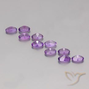 Shop natural 4.23ct ミディアムパープルがかったバイオレット アメジスト gems, 楕円形, from ブラジル at GemSelect. In stock, global shipping!