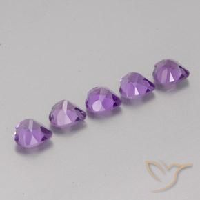 Shop natural 3.60ct ピンクがかったバイオレット アメジスト gems, 心臓, from ブラジル at GemSelect. In stock, global shipping!