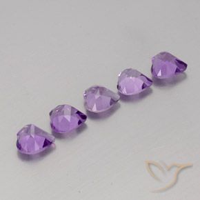Shop natural 3.63ct ディープピンクがかったバイオレット アメジスト gems, 心臓, from ブラジル at GemSelect. In stock, global shipping!