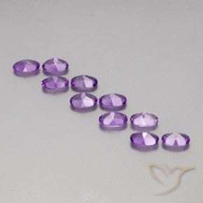 Shop natural 3.97ct ミディアムダークパープルがかったバイオレット アメジスト gems, 楕円形, from ブラジル at GemSelect. In stock, global shipping!