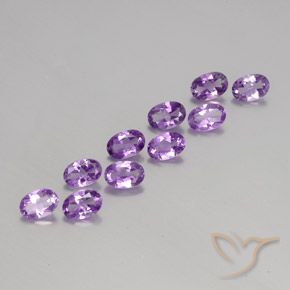 Shop natural 3.75ct ミディアムパープルがかったバイオレット アメジスト gems, 楕円形, from ブラジル at GemSelect. In stock, global shipping!