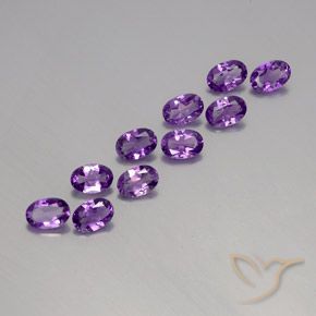 Shop natural 3.84ct ミディアムダークパープルがかったバイオレット アメジスト gems, 楕円形, from ブラジル at GemSelect. In stock, global shipping!
