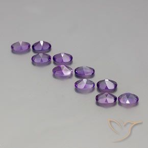 Shop natural 4.10ct 濃いパープルがかったバイオレット アメジスト gems, 楕円形, from ブラジル at GemSelect. In stock, global shipping!