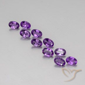 Shop natural 4.02ct 濃いパープルがかったバイオレット アメジスト gems, 楕円形, from ブラジル at GemSelect. In stock, global shipping!