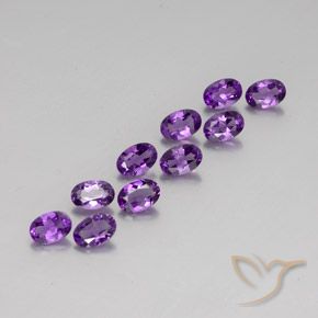 Shop natural 4.02ct 濃いパープルがかったバイオレット アメジスト gems, 楕円形, from ブラジル at GemSelect. In stock, global shipping!