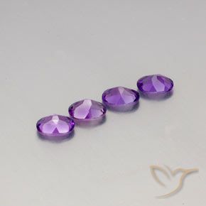Shop natural 2.82ct 鮮やかなピンクバイオレット アメジスト gems, 楕円形, from ブラジル at GemSelect. In stock, global shipping!