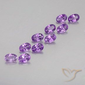 Shop natural 4.10ct ミディアムダークパープルがかったバイオレット アメジスト gems, 楕円形, from ブラジル at GemSelect. In stock, global shipping!
