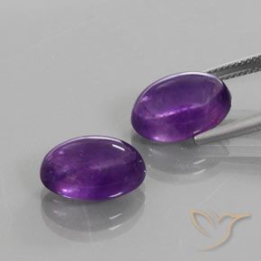 Shop natural 13.44ct 濃い紫 アメジスト gems, 楕円形, from ブラジル at GemSelect. In stock, global shipping!