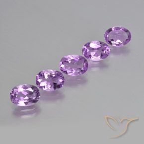Shop natural 3.40ct ミディアムピンクがかったバイオレット アメジスト gems, 楕円形, from ブラジル at GemSelect. In stock, global shipping!