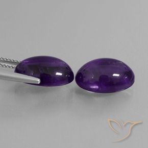 Shop natural 12.52ct ミディアムバイオレット アメジスト gems, 楕円形, from ブラジル at GemSelect. In stock, global shipping!