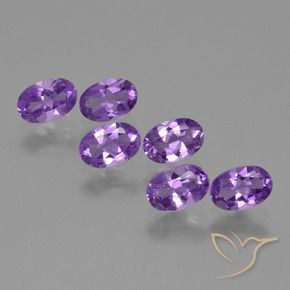 Shop natural 2.35ct ミディアムバイオレット アメジスト gems, 楕円形, from ブラジル at GemSelect. In stock, global shipping!