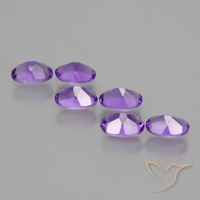 Shop natural 2.48ct 鮮やかなバイオレット アメジスト gems, 楕円形, from ブラジル at GemSelect. In stock, global shipping!