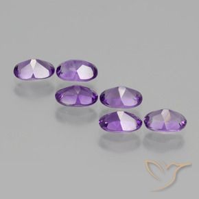 Shop natural 2.54ct ミディアムバイオレット アメジスト gems, 楕円形, from ブラジル at GemSelect. In stock, global shipping!