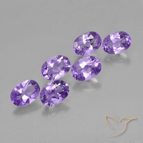 Shop natural 4.07ct ミディアム薄いバイオレット アメジスト gems, 楕円形, from ブラジル at GemSelect. In stock, global shipping!