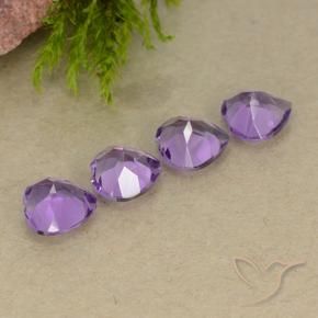 Shop natural 2.72ct 濃いパープルがかったバイオレット アメジスト gems, 心臓, from ブラジル at GemSelect. In stock, global shipping!