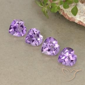 Shop natural 2.98ct 濃いパープルがかったバイオレット アメジスト gems, 心臓, from ブラジル at GemSelect. In stock, global shipping!
