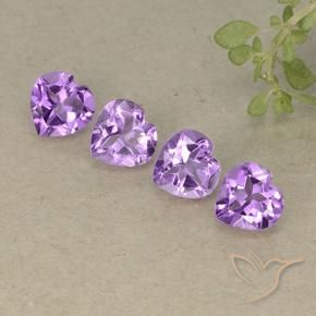 Shop natural 2.83ct ミディアムパープルがかったバイオレット アメジスト gems, 心臓, from ブラジル at GemSelect. In stock, global shipping!