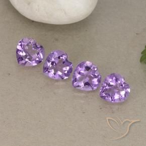 Shop natural 2.80ct ミディアムパープルがかったバイオレット アメジスト gems, 心臓, from ブラジル at GemSelect. In stock, global shipping!