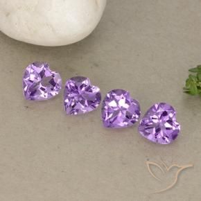 Shop natural 2.80ct パープルがかったバイオレット アメジスト gems, 心臓, from ブラジル at GemSelect. In stock, global shipping!