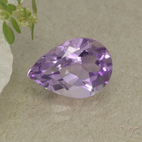 1.84ct 天然 ピンクがかったアイリスバイオレット アメジスト, 洋梨の形, VVS-VS