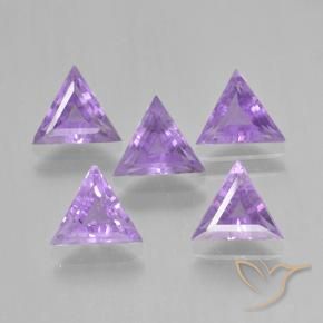 Shop natural 2.77ct ミディアムバイオレット アメジスト gems, トリリオン, from ブラジル at GemSelect. In stock, global shipping!
