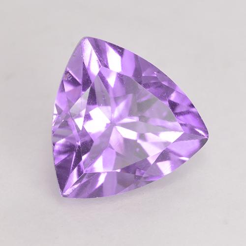 1.59カラットの天然ミディアムバイオレットアメジスト（8.2×8.1 mm・トリリアント）