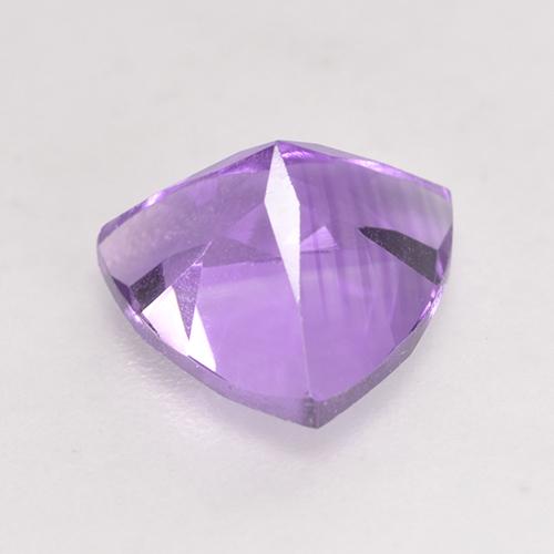 1.59カラットの天然ミディアムバイオレットアメジスト（8.2×8.1 mm・トリリアント）