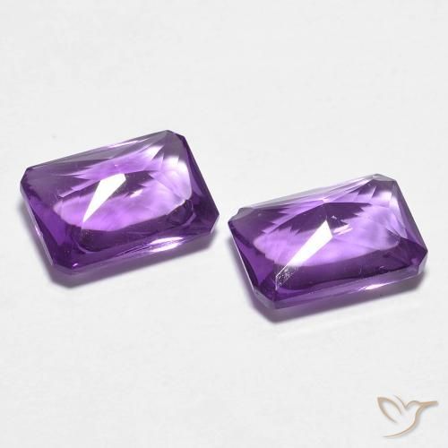 Shop natural 2.78ct 鮮やかなバイオレット アメジスト gems, 八角形 / エメラルドカット, from ブラジル at GemSelect. In stock, global shipping!