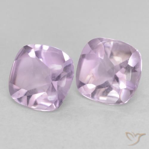 Shop natural 1.05ct 非常に薄い赤みがかった紫 アメジスト gems, クッション, from ブラジル at GemSelect. In stock, global shipping!