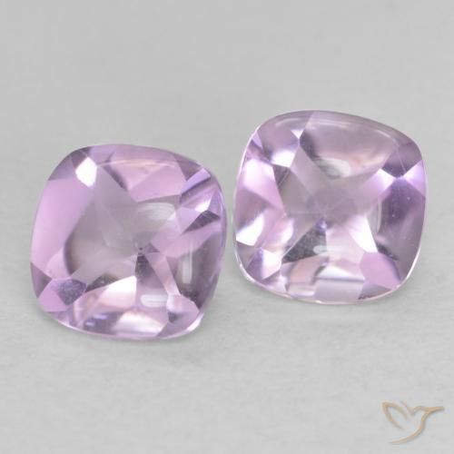 Shop natural 1.03ct 薄い赤みがかったバイオレット アメジスト gems, クッション, from ブラジル at GemSelect. In stock, global shipping!