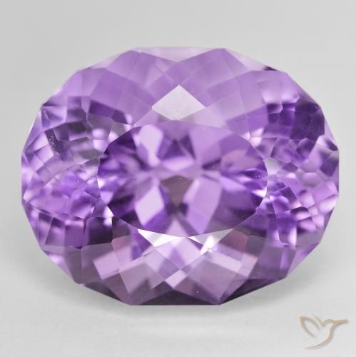 28.91ct 天然 ミディアムバイオレット アメジスト, 楕円形, VVS-VS