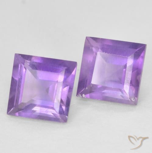 Shop natural 0.94ct 濃い紫 アメジスト gems, 四角形, from ブラジル at GemSelect. In stock, global shipping!