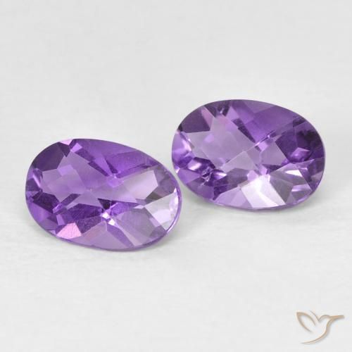 Shop natural 0.86ct アイリスバイオレット アメジスト gems, 楕円形, from ブラジル at GemSelect. In stock, global shipping!