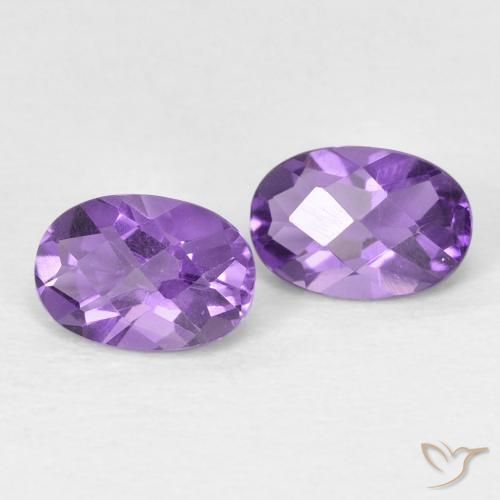 Shop natural 0.86ct 鮮やかなバイオレット アメジスト gems, 楕円形, from ブラジル at GemSelect. In stock, global shipping!