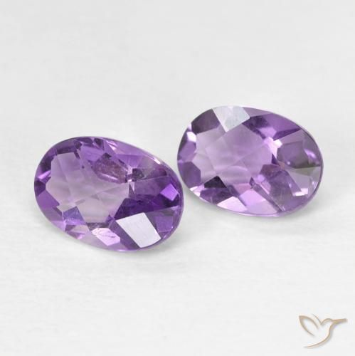 Shop natural 0.88ct ミディアムパープルがかったバイオレット アメジスト gems, 楕円形, from ブラジル at GemSelect. In stock, global shipping!