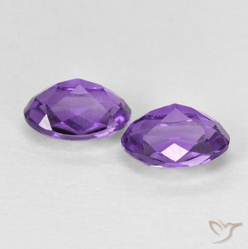 Shop natural 0.92ct 鮮やかなバイオレット アメジスト gems, 楕円形, from ブラジル at GemSelect. In stock, global shipping!
