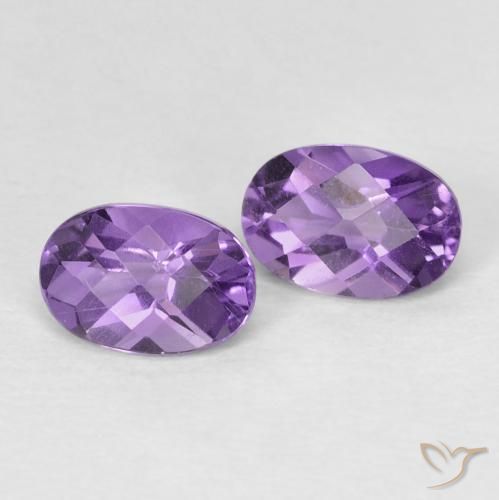 Shop natural 0.93ct 濃い紫 アメジスト gems, 楕円形, from ブラジル at GemSelect. In stock, global shipping!