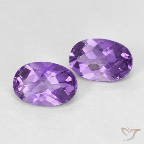 Shop natural 0.92ct 濃い紫 アメジスト gems, 楕円形, from ブラジル at GemSelect. In stock, global shipping!