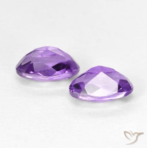 Shop natural 0.92ct ミディアムバイオレット アメジスト gems, 楕円形, from ブラジル at GemSelect. In stock, global shipping!