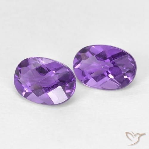 Shop natural 0.90ct 鮮やかなバイオレット アメジスト gems, 楕円形, from ブラジル at GemSelect. In stock, global shipping!
