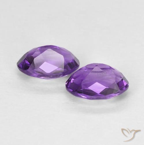 Shop natural 0.88ct 鮮やかなバイオレット アメジスト gems, 楕円形, from ブラジル at GemSelect. In stock, global shipping!